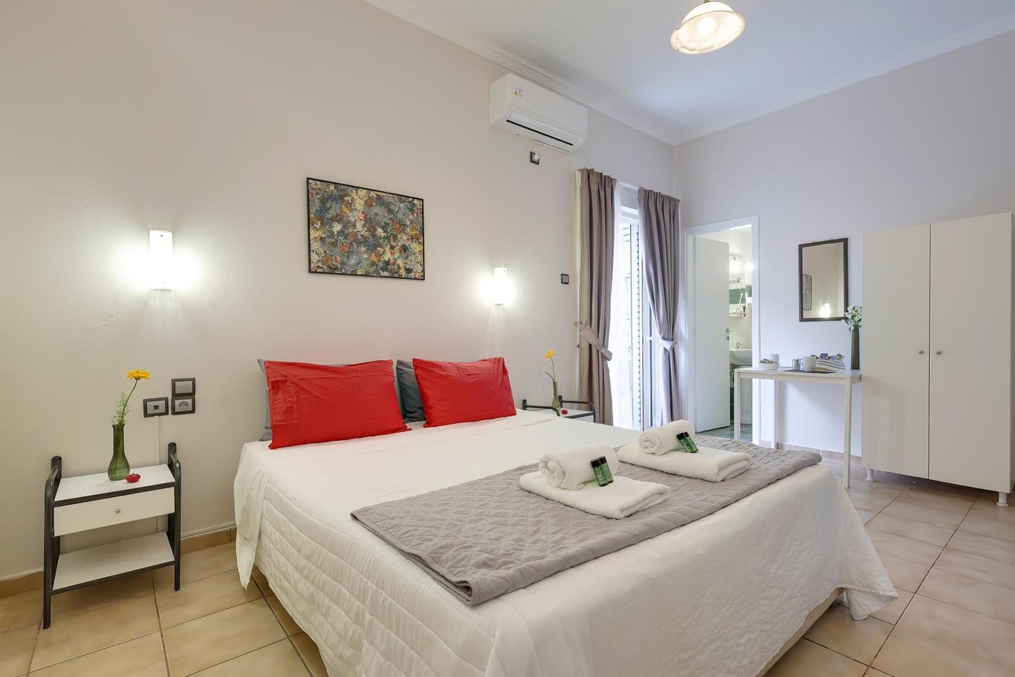 Salver Athens Luaran gambar