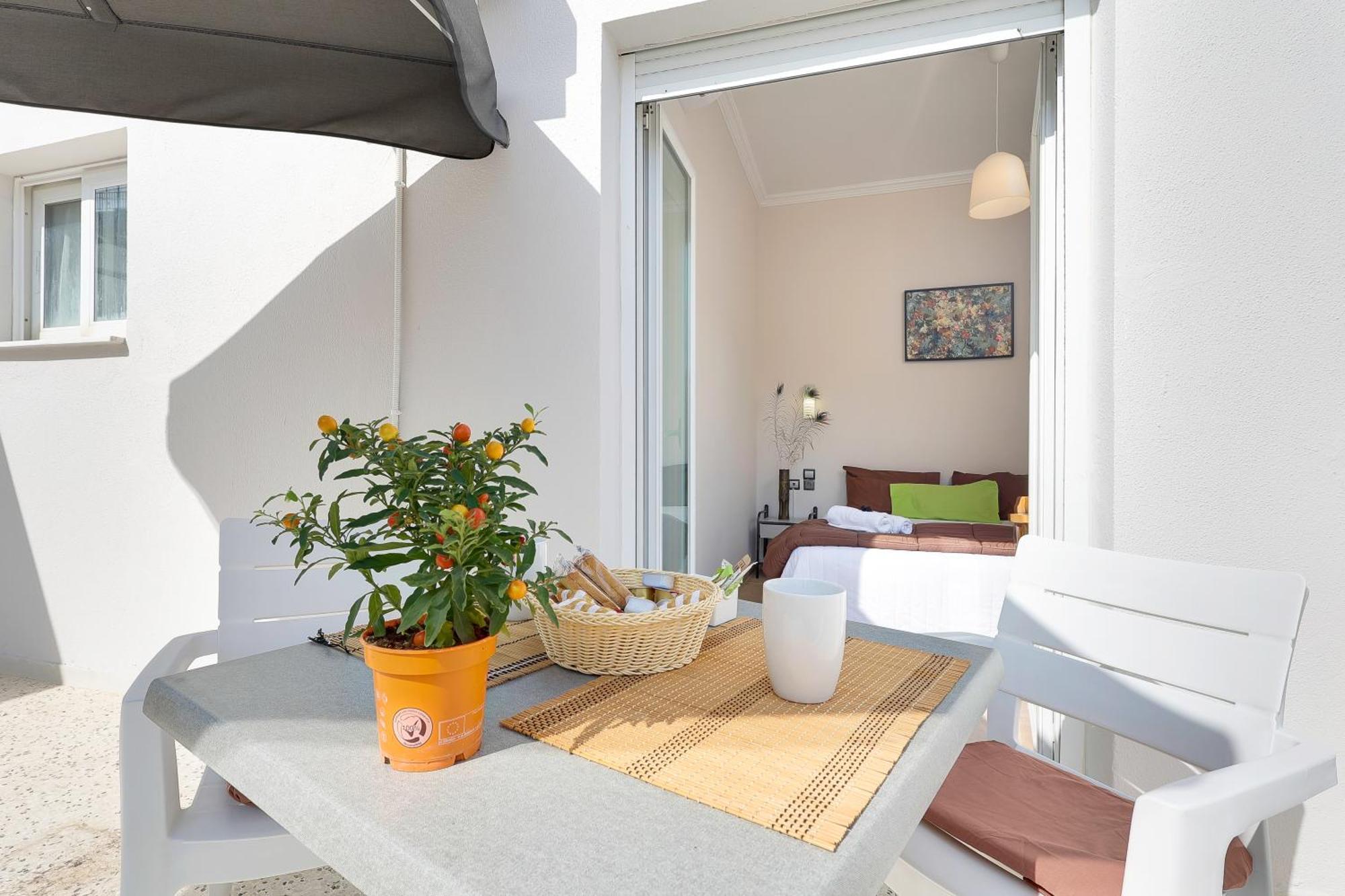 Salver Athens Luaran gambar